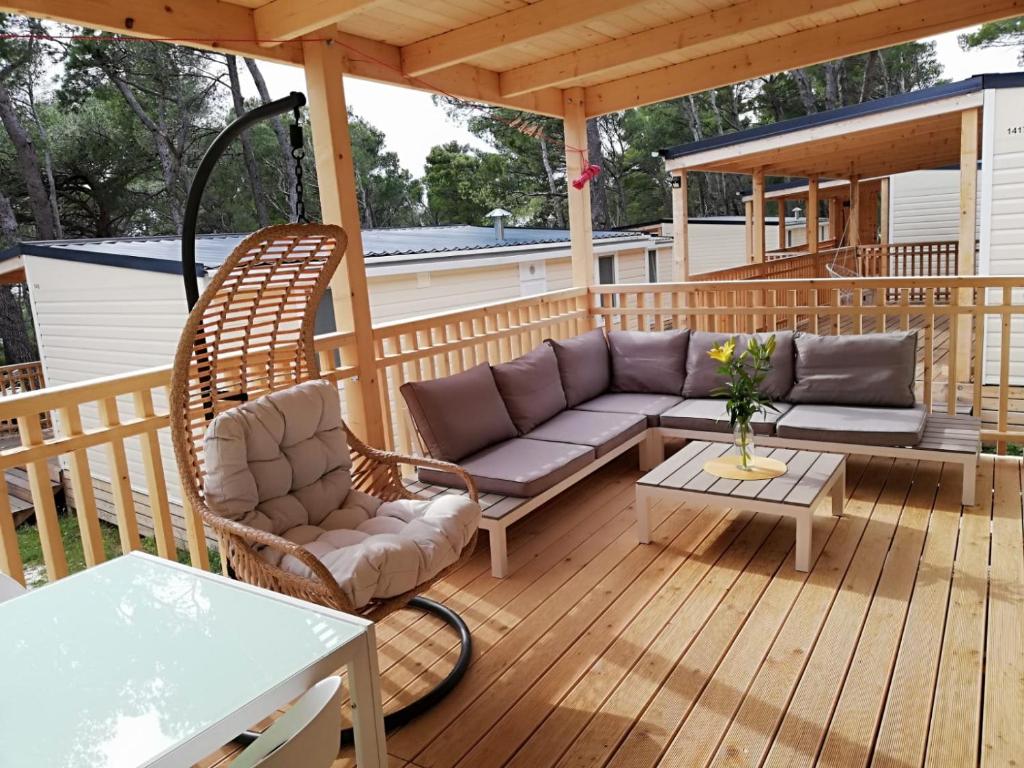 Fotografia z galérie ubytovania RELAX Mobile Home Camp Basko Polje #NEW2022 v destinácii Baška Voda