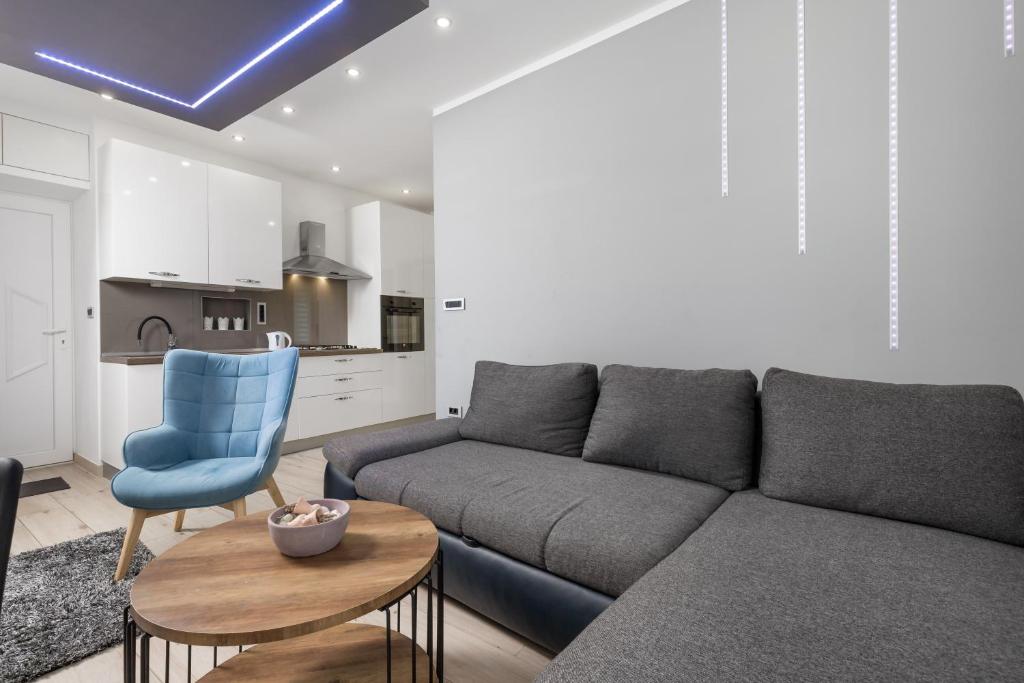 Rijeka Old Town Apartment - 2