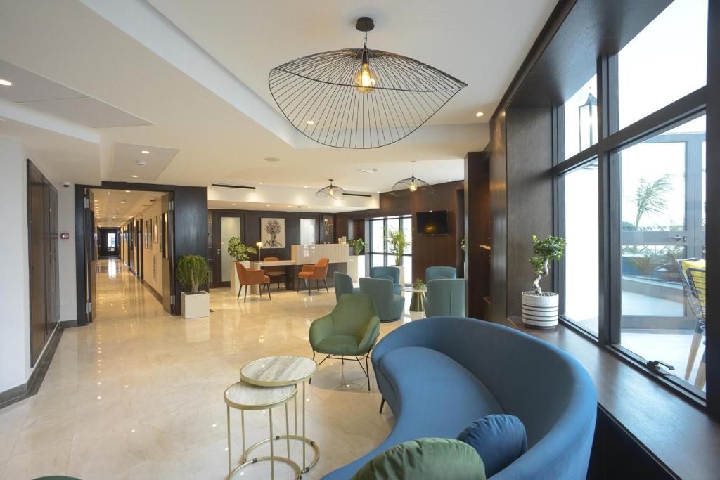 Posezení v ubytování MAIA HOTEL SUITES