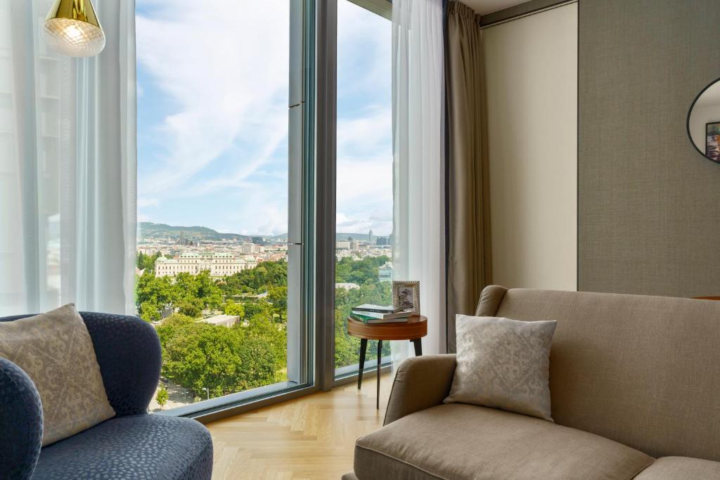 
Suite with Park View
