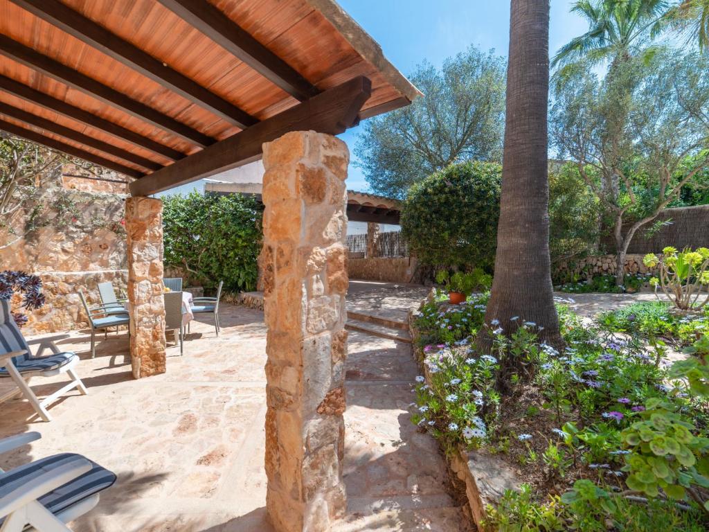 Holiday Home Maria - LOM120 by Interhome, Cala Llombards ...