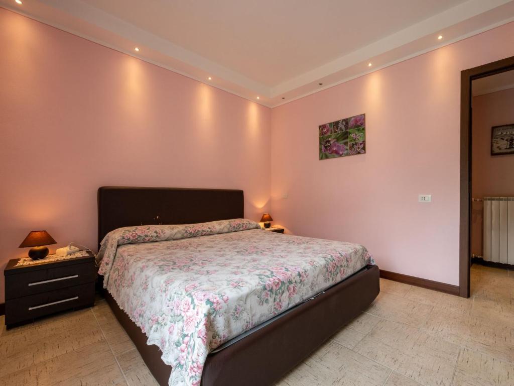 Postel nebo postele na pokoji v ubytování Holiday Home Iride by Interhome