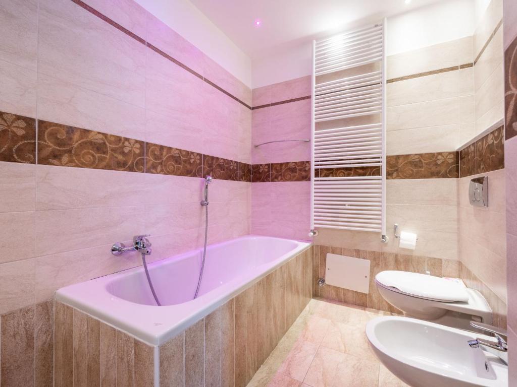 Koupelna v ubytování Holiday Home Iride by Interhome