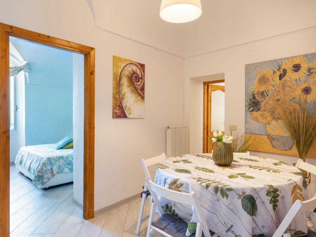 Posteľ alebo postele v izbe v ubytovaní Holiday Home Francesca - SLR212 by Interhome