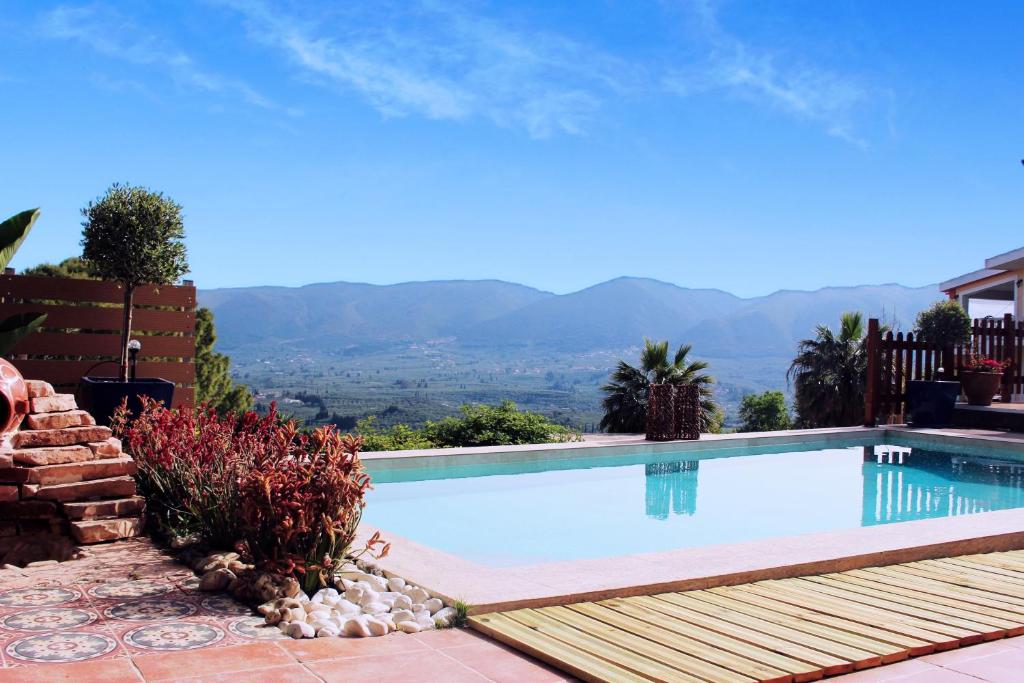 The swimming pool at or close to Villa Pigi