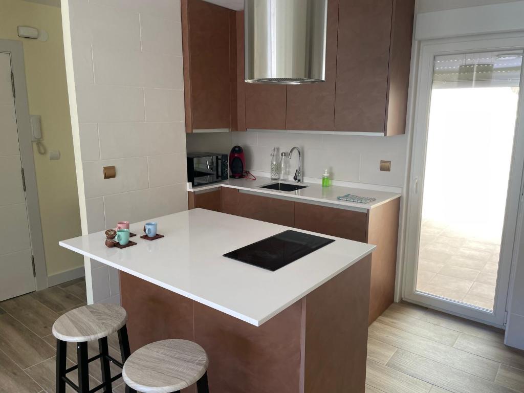 Kuchyňa alebo kuchynka v ubytovaní Apartamento Turístico Ávila VUT