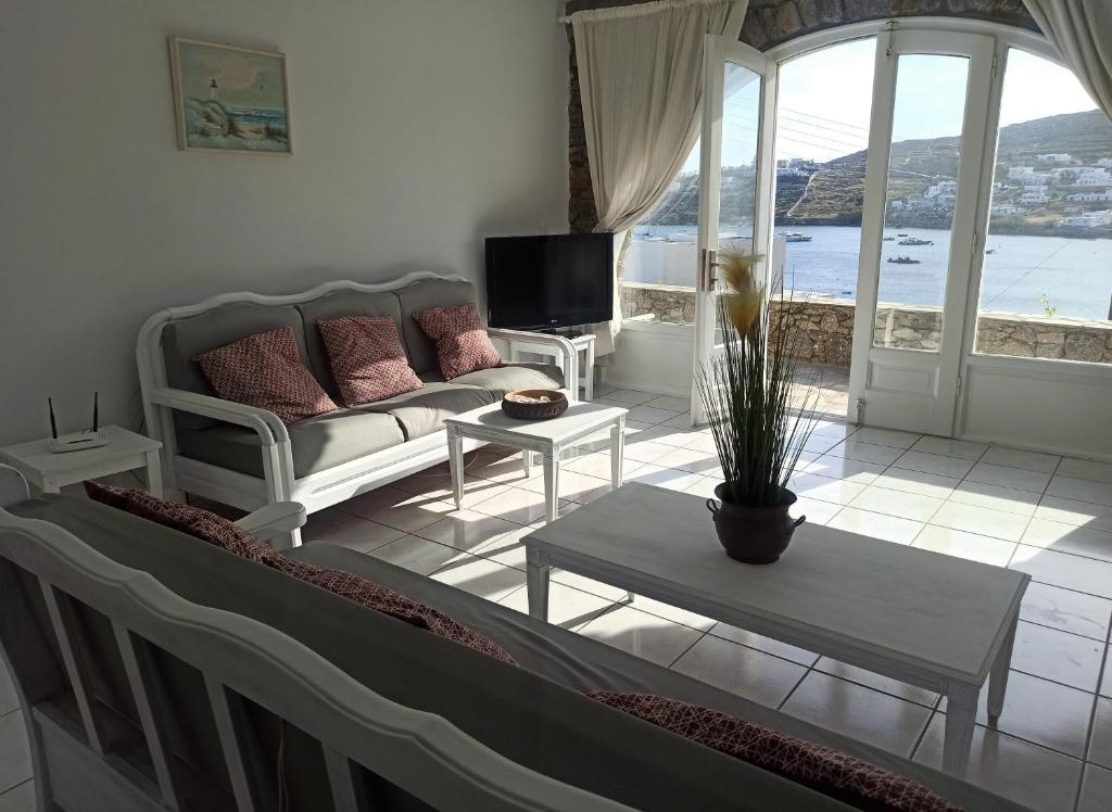 Posedenie v ubytovaní Revel Mykonos 6