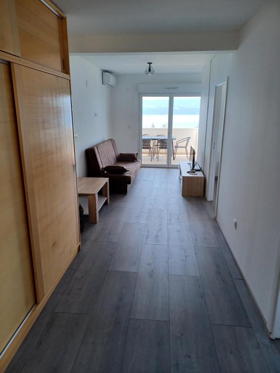Posedenie v ubytovaní APARTMANI JELIĆ