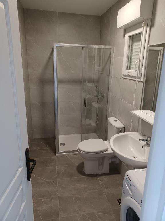 Kúpeľňa v ubytovaní APARTMANI JELIĆ