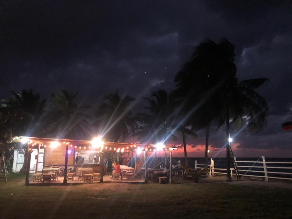 Fotografie z fotogalerie ubytování Hostal Rudy's Beach v destinaci Puerto Cortes