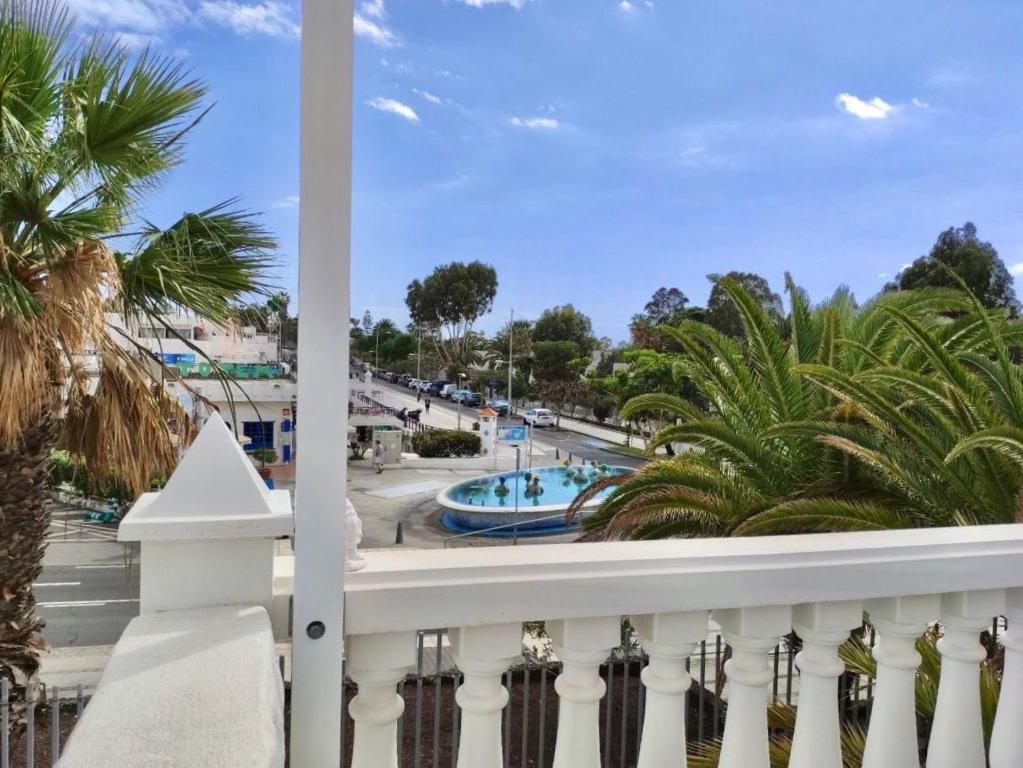 The swimming pool at or close to Bungaló Santa Ana