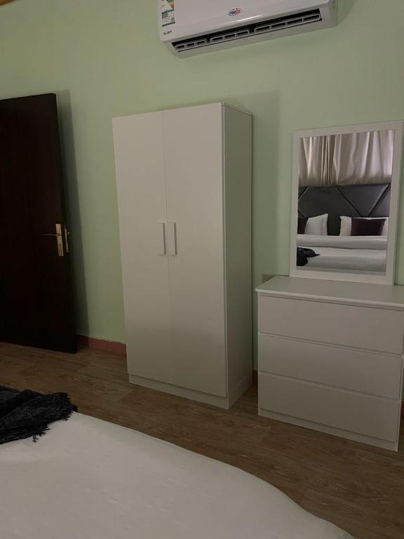 Postel nebo postele na pokoji v ubytování شقق مفروشه خاصه بالطائف