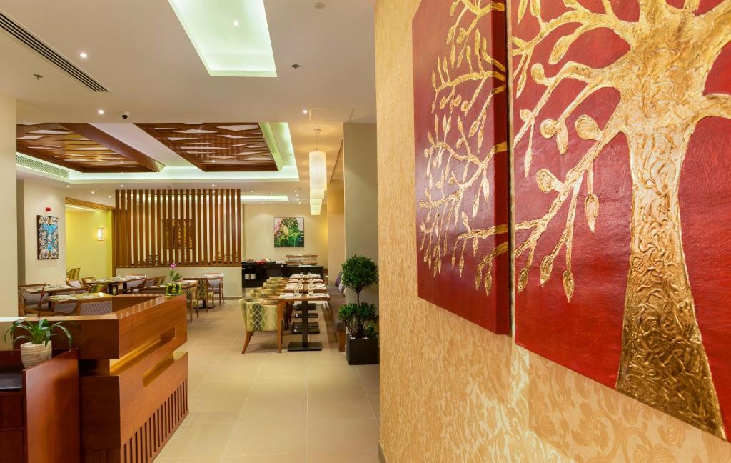 Centara Muscat Hotel Omanにあるシーティングエリア