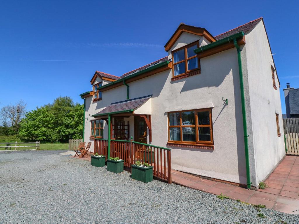 Gallery image of Sycamore Cottage in Benllech
