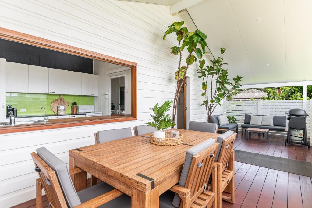 Gallery image of High Three - Downtown Beach House in Yamba
