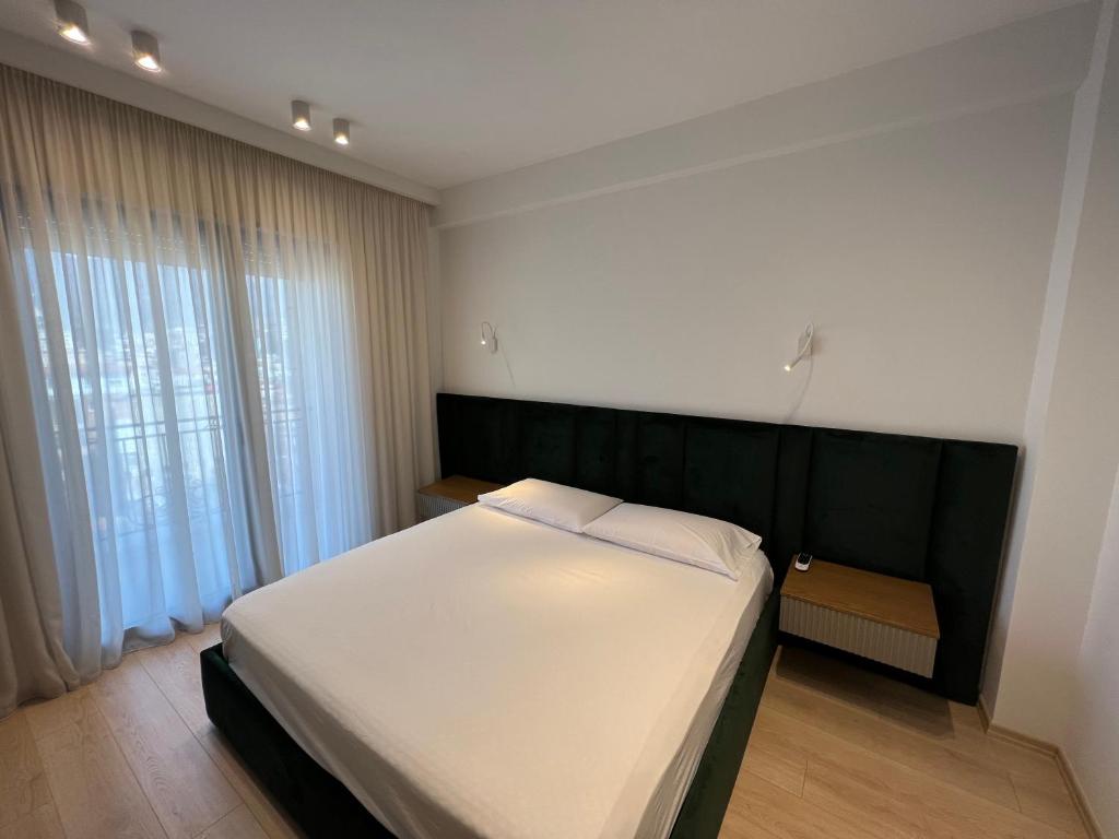 Tirana Mozart Apartment - Imazhi 10