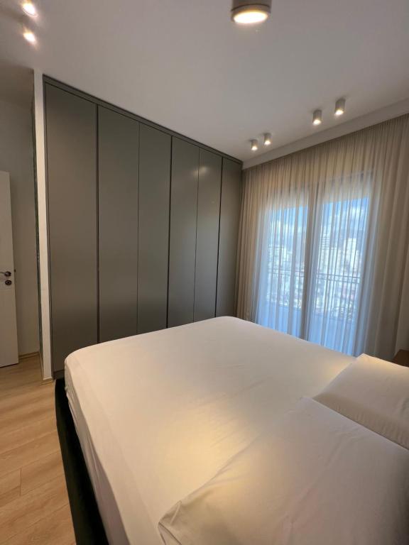 Tirana Mozart Apartment - Imazhi 11