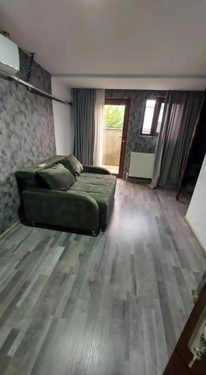 Posezení v ubytování SunnyAvlabari Homestay