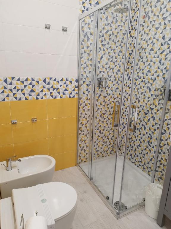 Łazienka w obiekcie B&B Molo Partenope