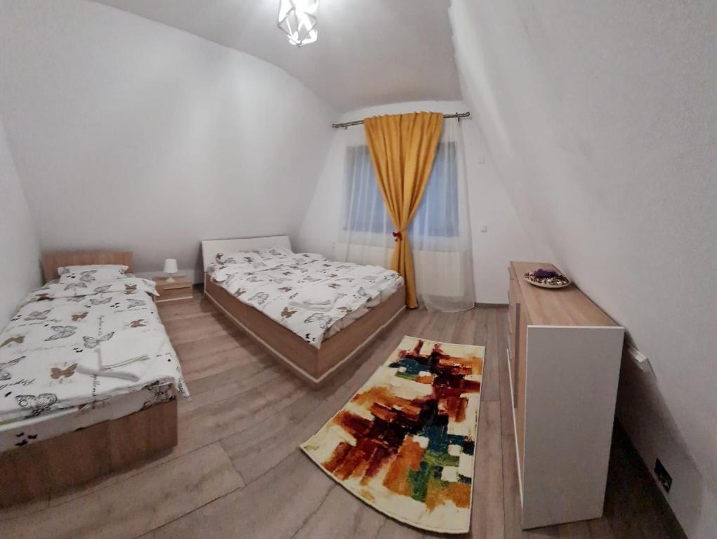 Cabana dintre Munți