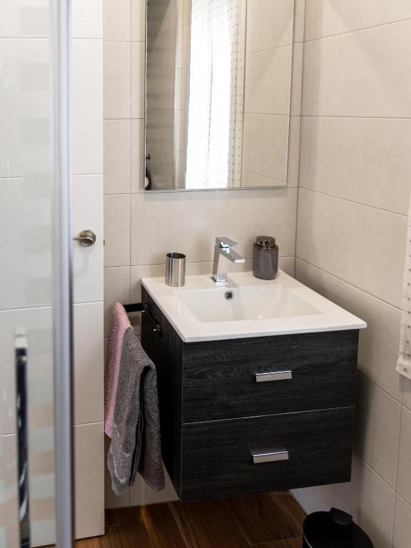 A bathroom at La Casa de Estrella