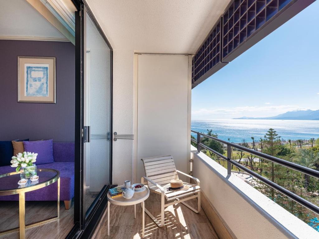 Rixos Downtown Antalya - The Land Of Legends Access - 