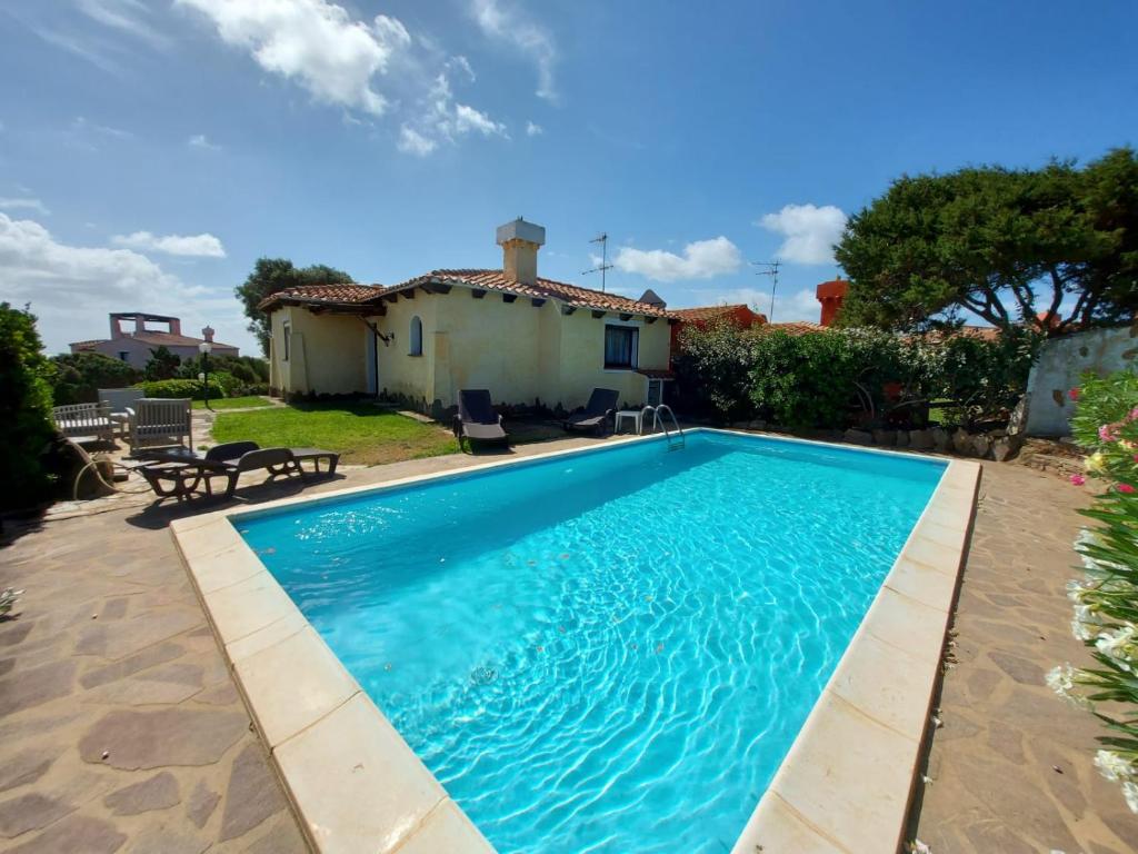 Πισίνα στο ή κοντά στο Villa Macchia Blu