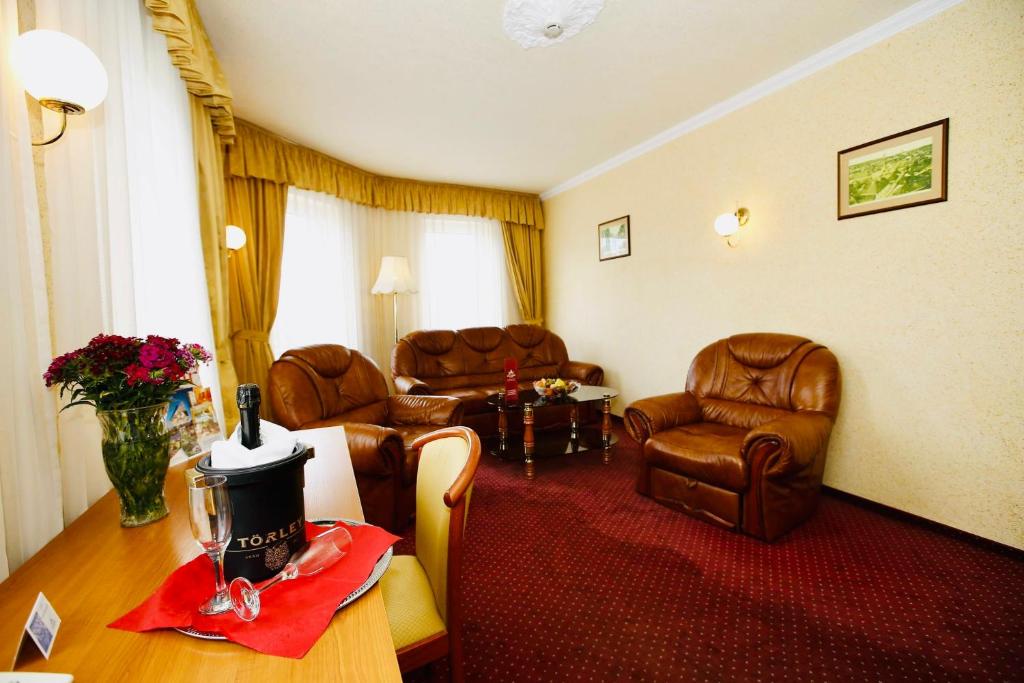 
VIP Suite for 2 Persons
