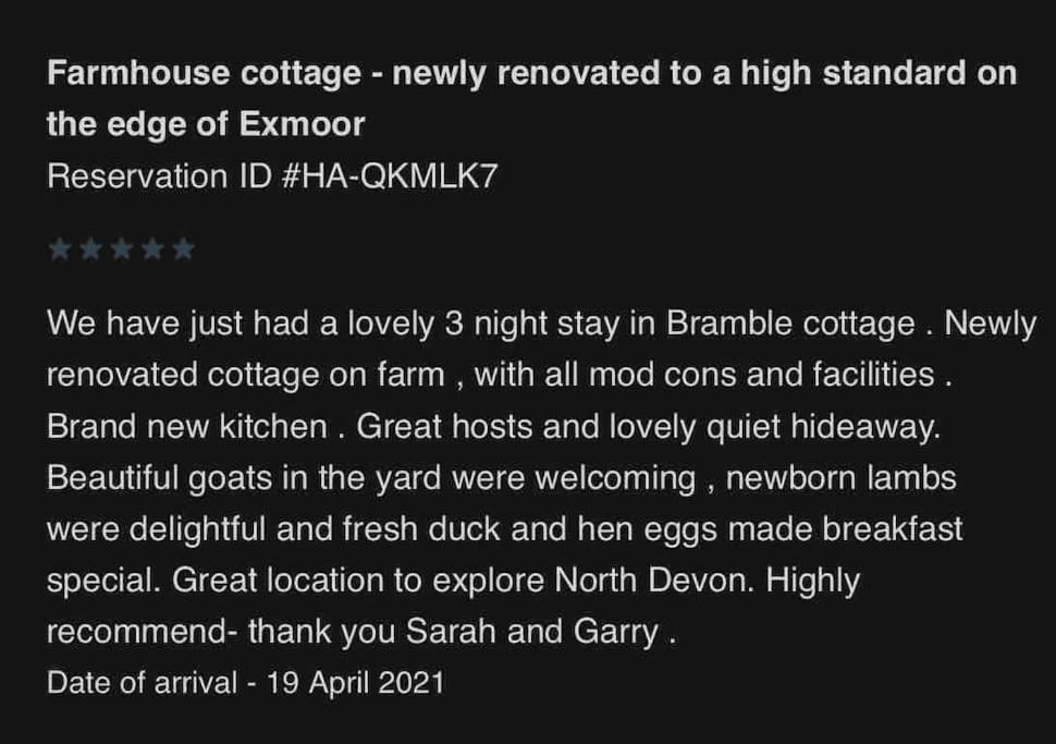 ein Screenshot einer SMS auf einem Handy in der Unterkunft Bramble Cottage on the edge of Exmoor in Combe Martin