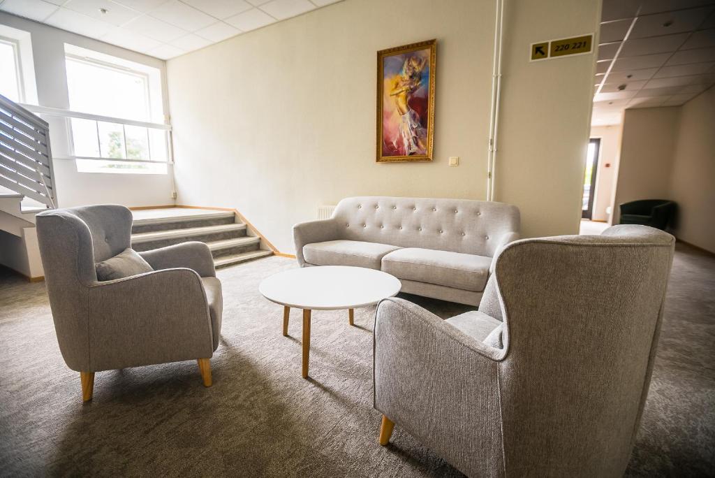 Posezení v ubytování Lõokese Hotell