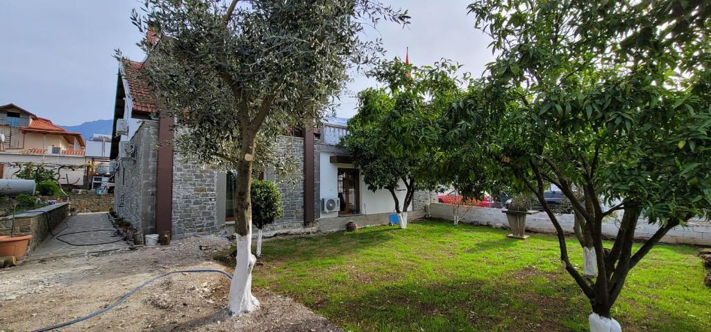 Zahrada ubytování Villa Shuaipaj