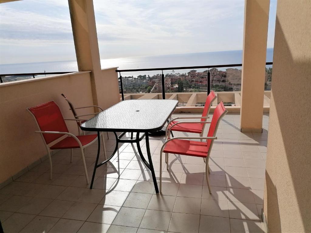 A balcony or terrace at MH28 - 2 Bedroom apartment, stunning sea views, large terraces in Isla Plana, Puerto de Mazarron