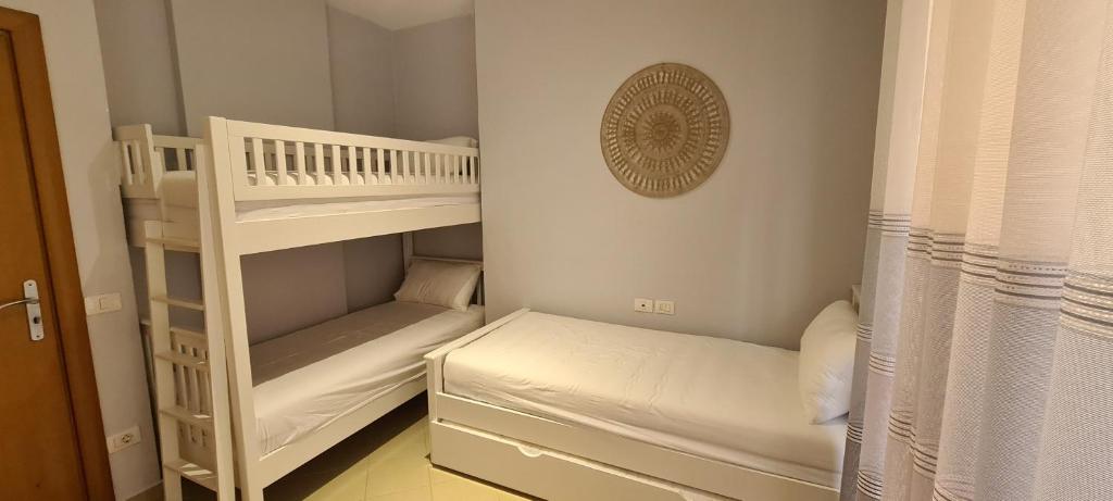 Family Apartment in Golem - Imazhi 2