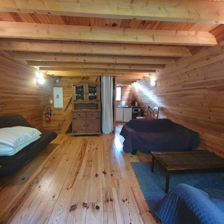 Château De Razay - Chalet De Deux Chambres