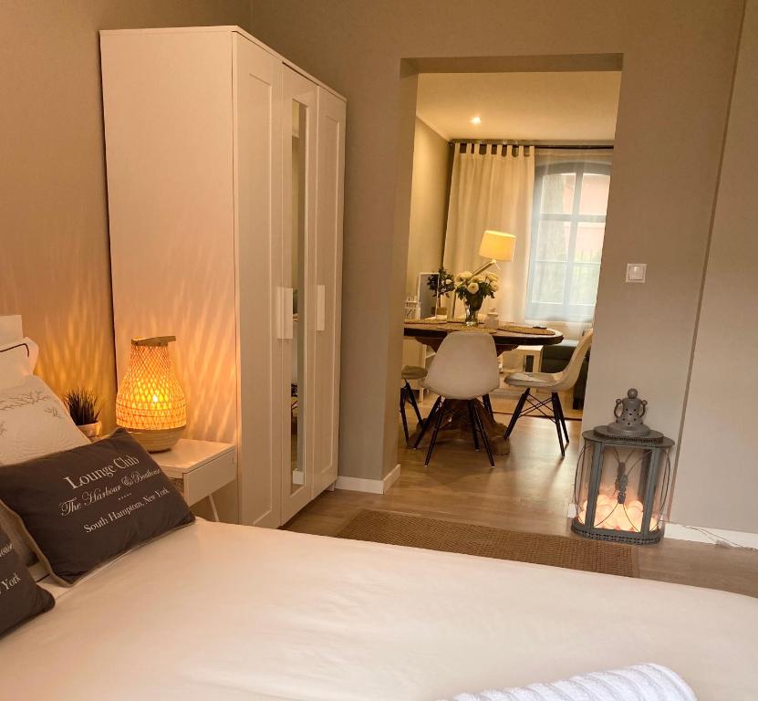 Lounge Club Apartment - 7