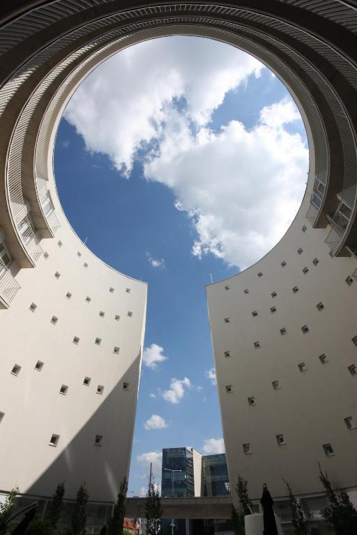 Parizs Garden Apartments - Resim 31