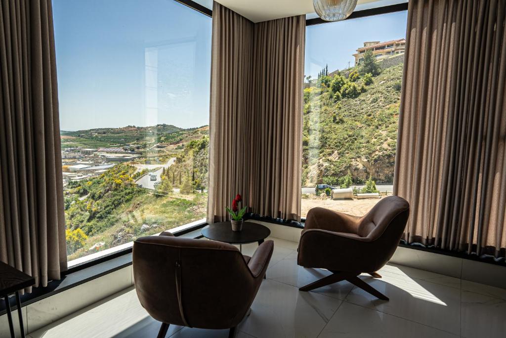 Fotografie z fotogalerie ubytování view hotel v destinaci Madždal Šams