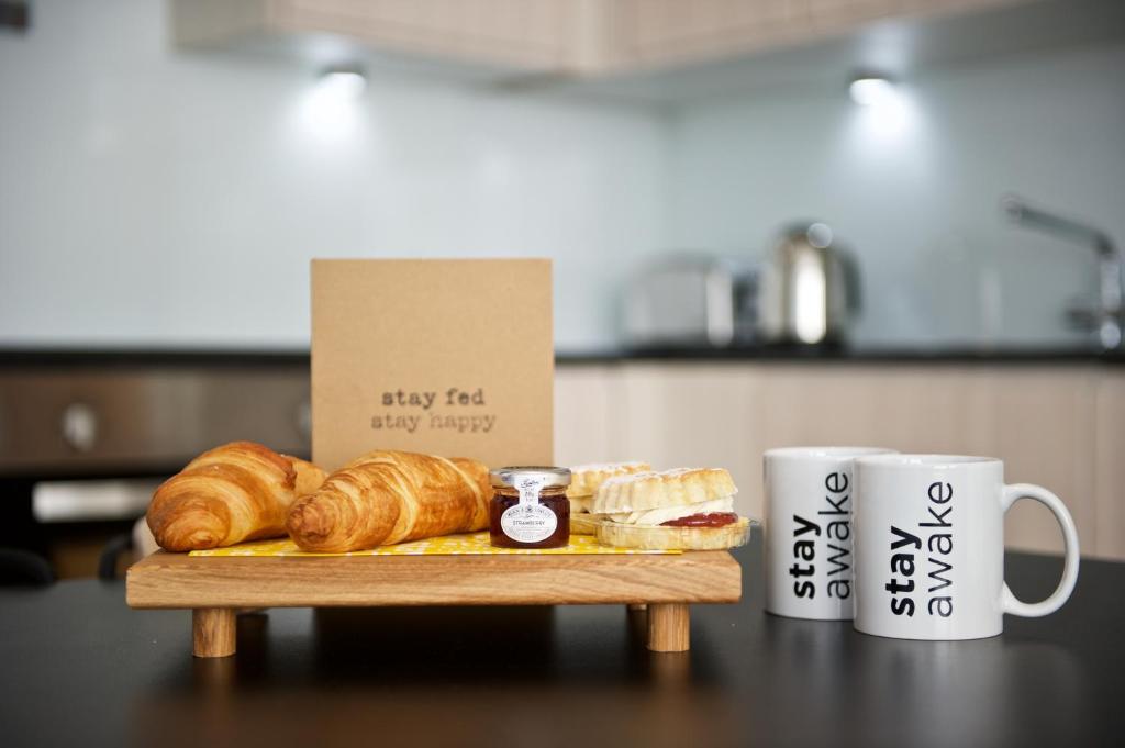 
One-Bedroom Apartment - Sleeps 3
