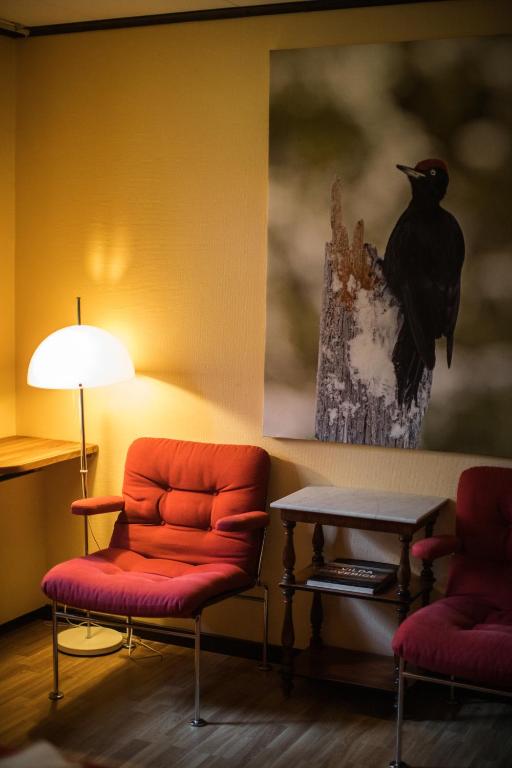 Posezení v ubytování Vallåsens Värdshus STF Hostel