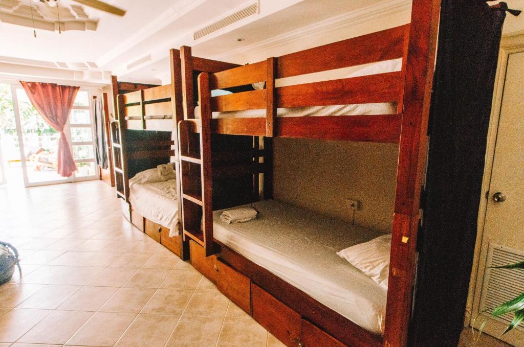 Voodi või voodid majutusasutuse Bodhi Panama City toas