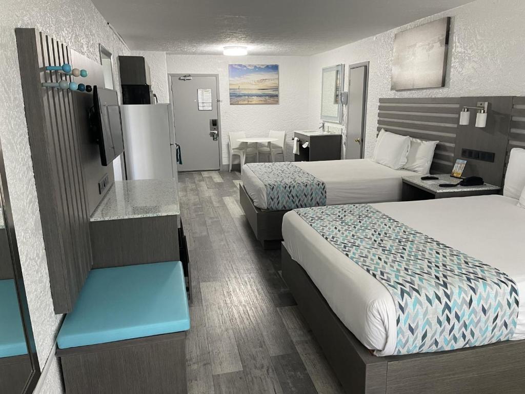 Casa Loma Panama City Beach - Beachfront photo