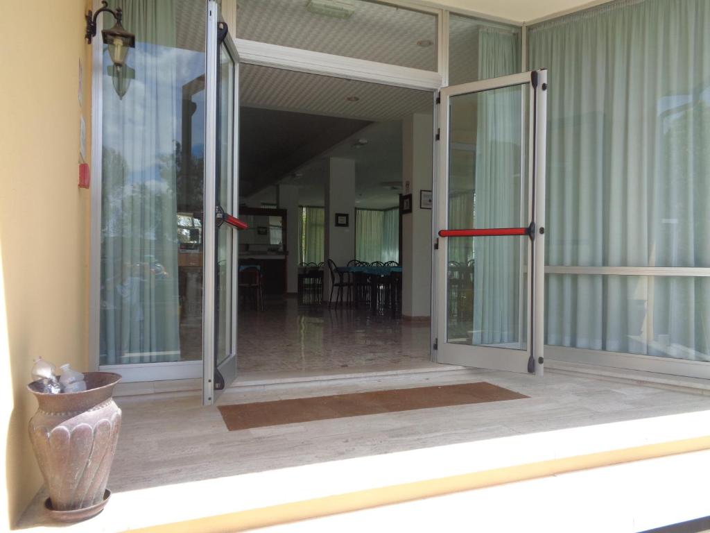 Fotografie z fotogalerie ubytování Hotel Gazza v destinaci San Mauro a Mare