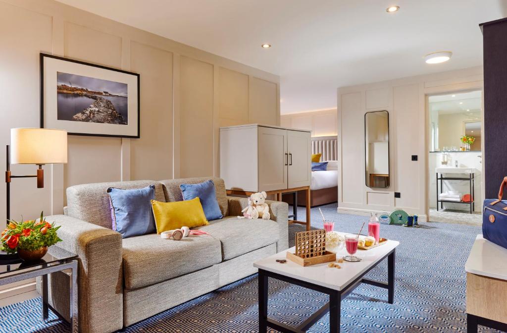 Kuchyň nebo kuchyňský kout v ubytování Westport Coast Hotel