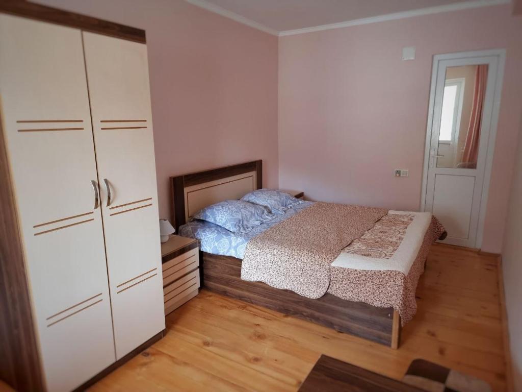 Postel nebo postele na pokoji v ubytování Girgola