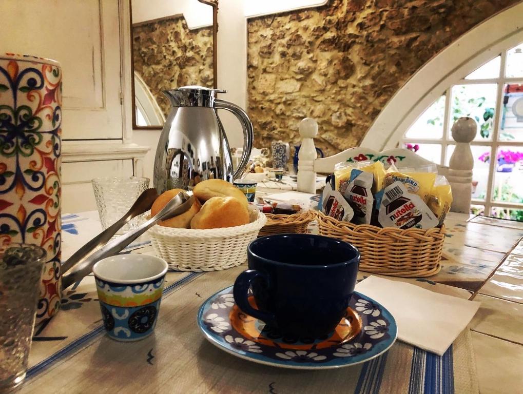 Jedlo v ubytovaní bed & breakfast alebo blízkom okolí