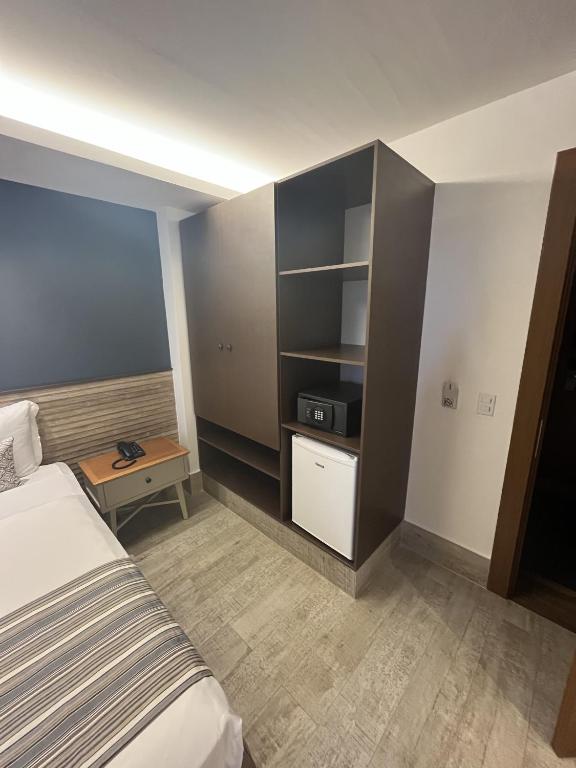 Golden Towers Hotel - Double Room - Disability Access