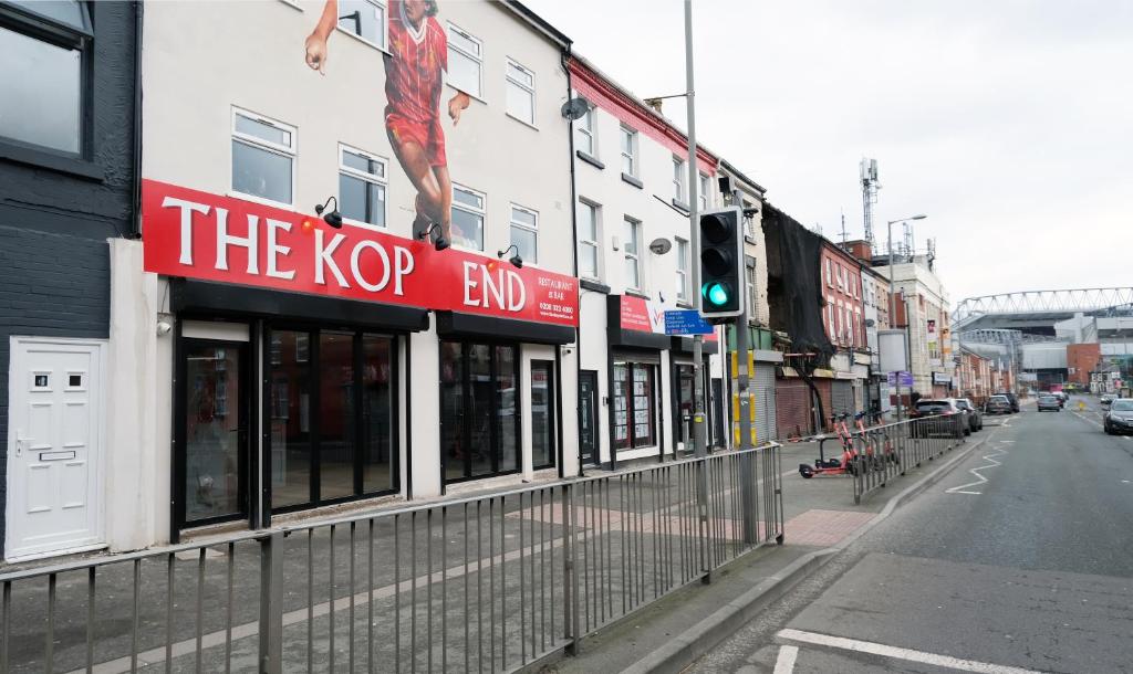 The Kop End Hotel リバプール 22年 最新料金