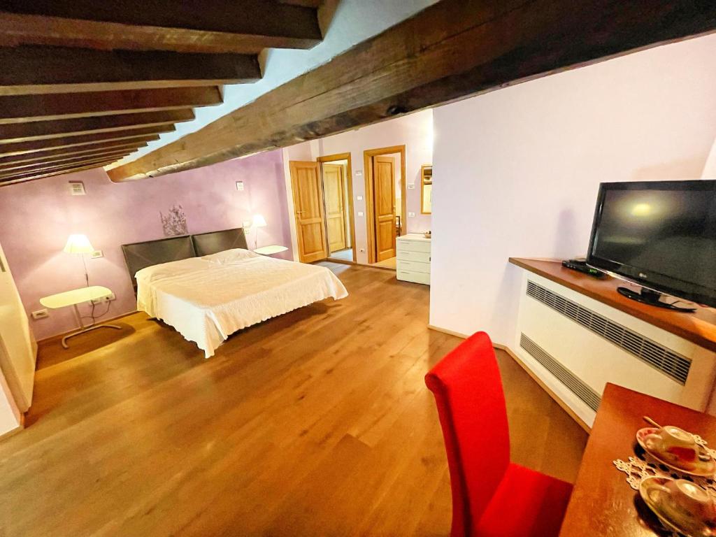 TV a/nebo společenská místnost v ubytování Bed & Breakfast Montepulciano