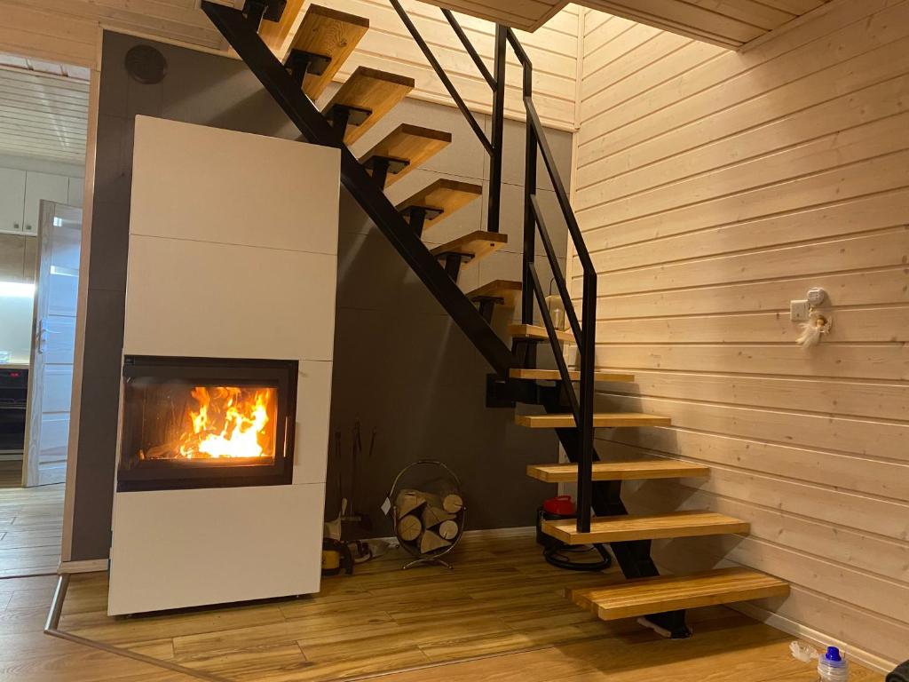 Fotografia z galérie ubytovania Domek Całoroczny Fuleda -Mazury Giżycko Sauna Jacuzii Kominek v destinácii Giżycko
