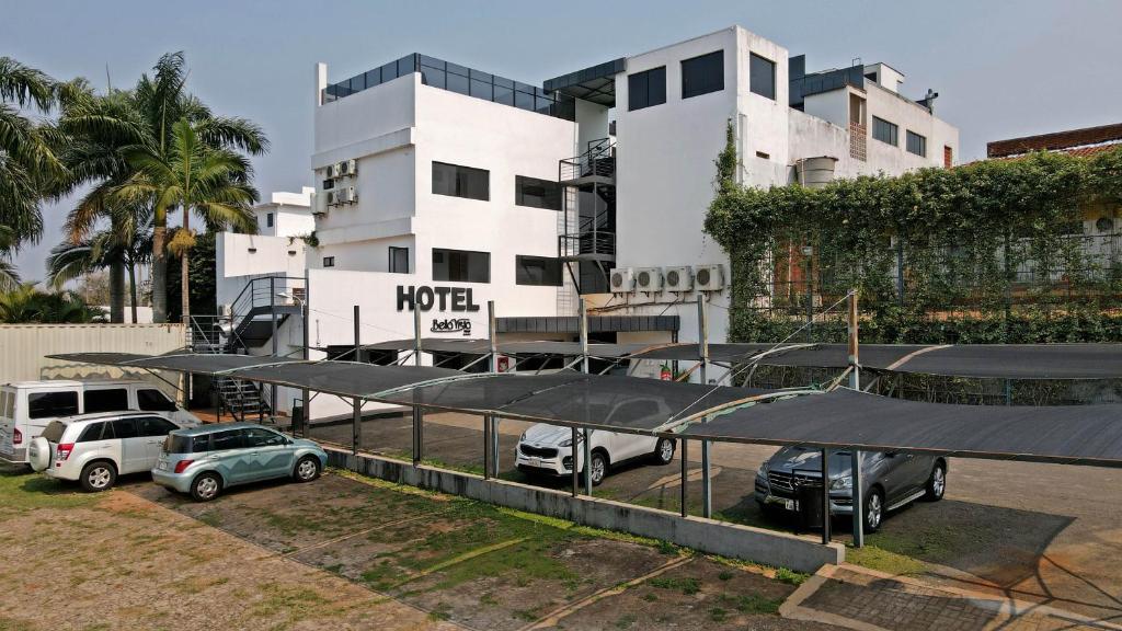 Budova, kde se hotel nachází
